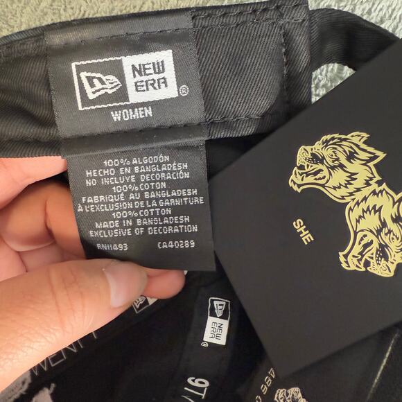 Darc Sport Womens Wolves Forever Hat Gym Hat One Size - Picture 5 of 5